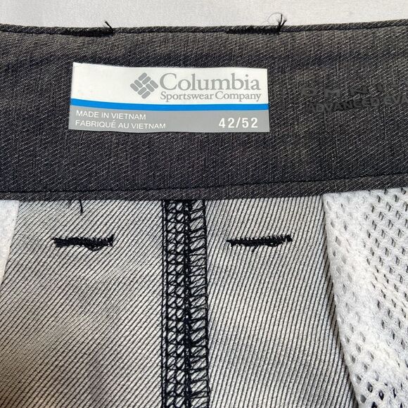 Columbia Incognesto Hybrid Gray Flat Front Shorts - Picture 5 of 14